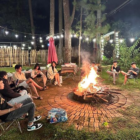 S'Nghe Homestay Mang Den Kon Von Kla Exterior foto